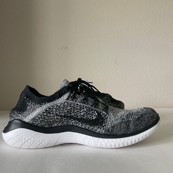 Nike Women's Competition Running Shoes - Picture 1 of 4